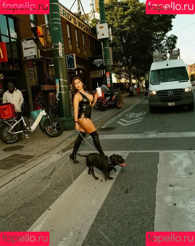 Chromazz / Chromita / chromazz.chromin Onlyfans Photo Gallery 