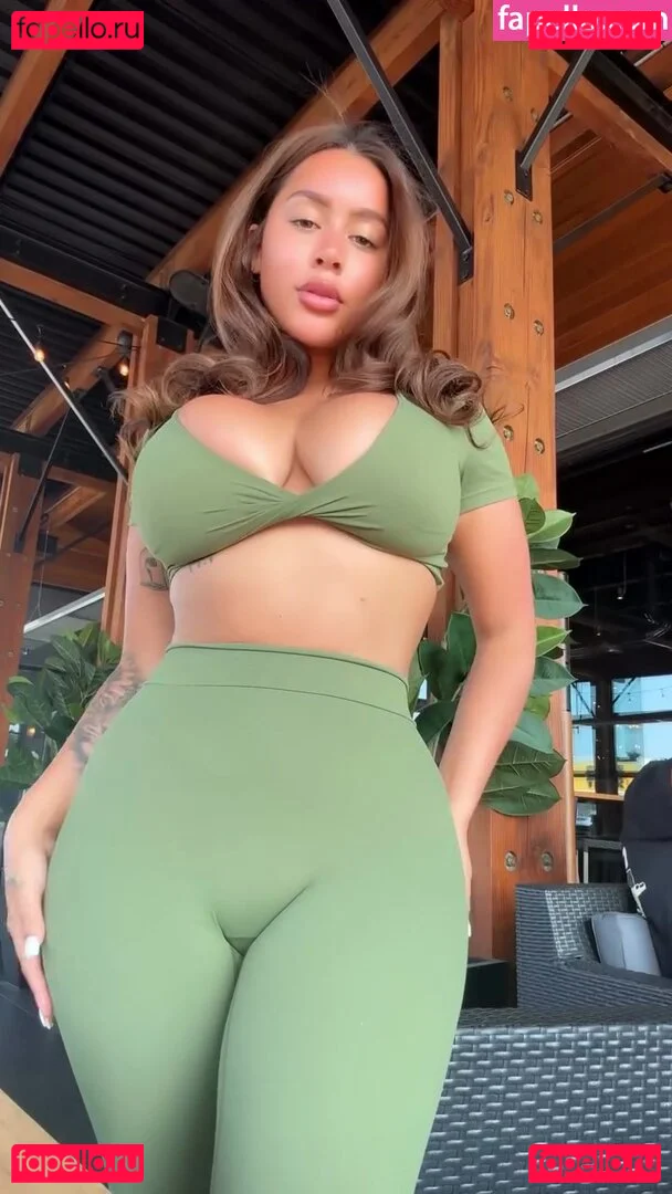 Chromazz / Chromita / chromazz.chromin Onlyfans Photo Gallery 