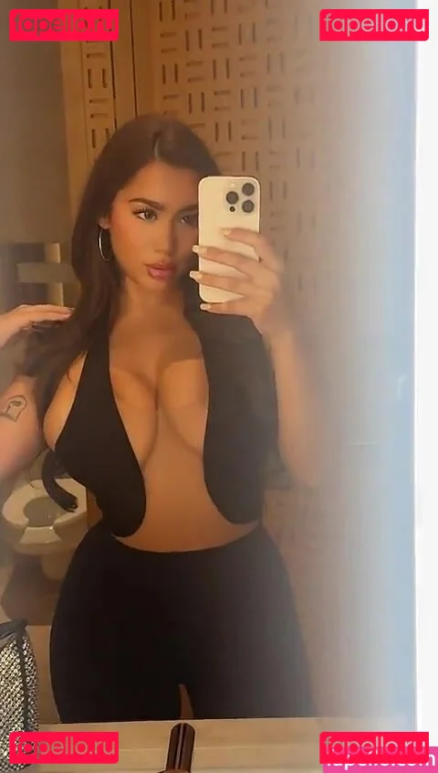 Chromazz / Chromita / chromazz.chromin Onlyfans Photo Gallery 