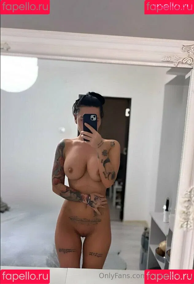 pamelove.3 / pammiemylove Onlyfans Photo Gallery 