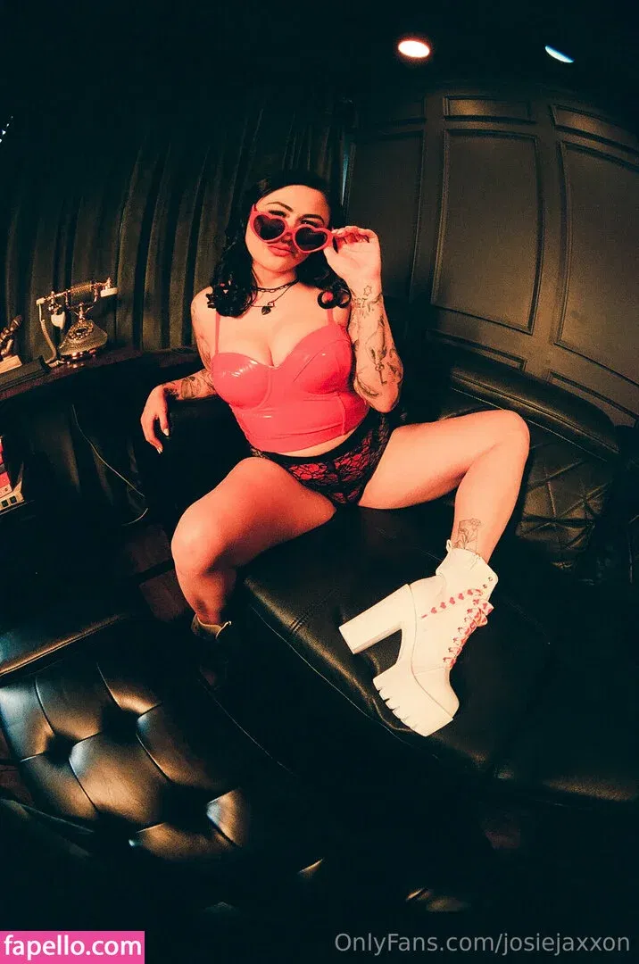 https: / josiejaxxon Onlyfans Photo Gallery 