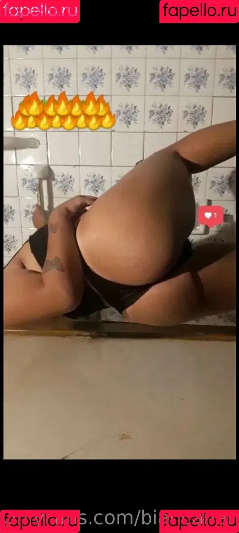 biancanero / mariabiancanero Onlyfans Photo Gallery 