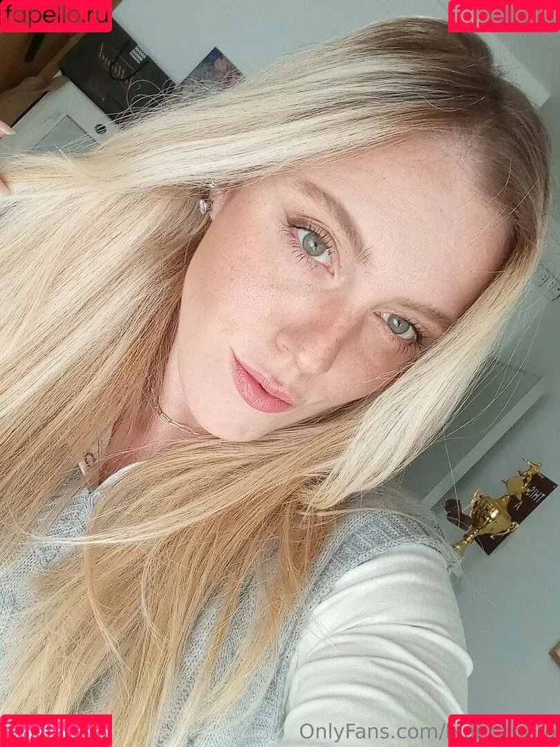 biancanero / mariabiancanero Onlyfans Photo Gallery 