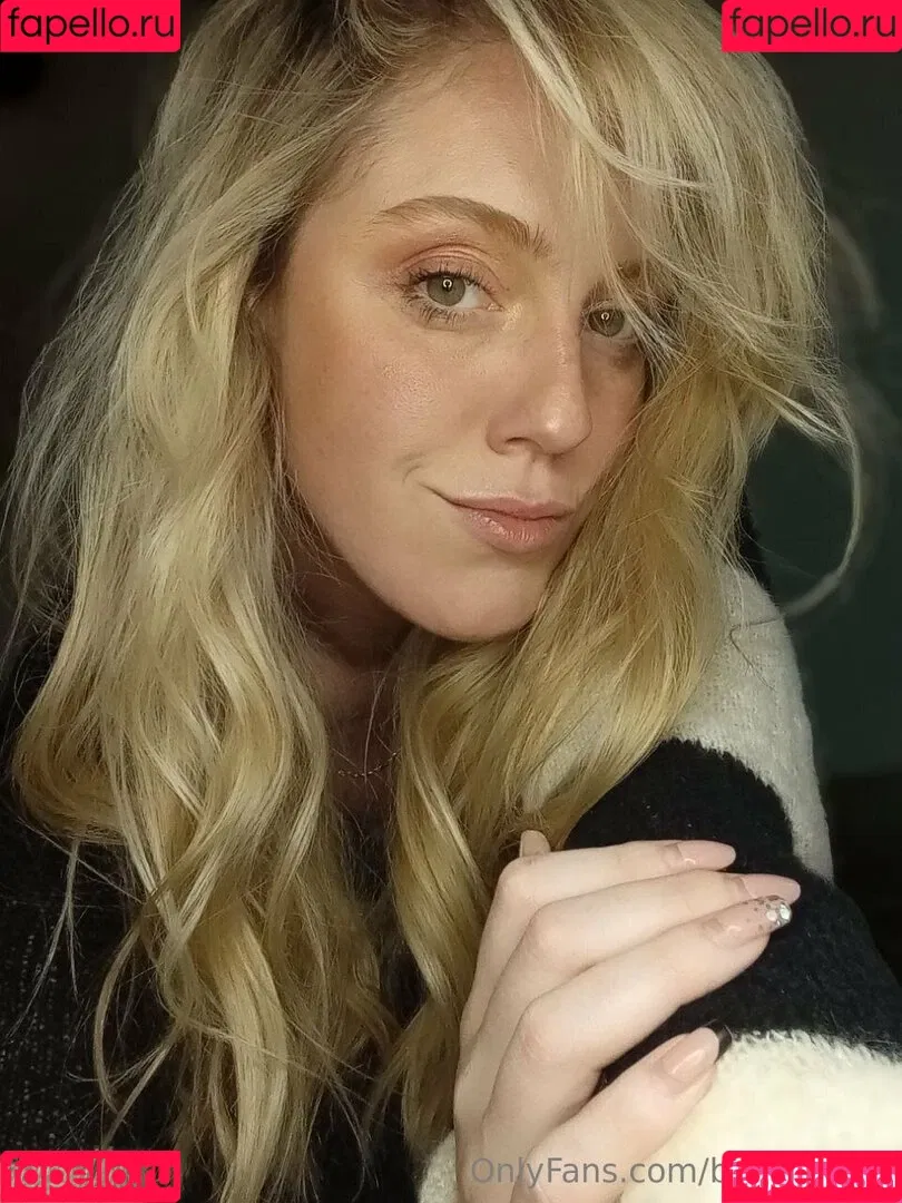 biancanero / mariabiancanero Onlyfans Photo Gallery 