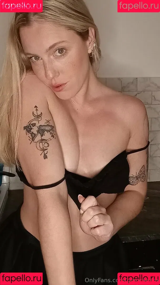 biancanero / mariabiancanero Onlyfans Photo Gallery 