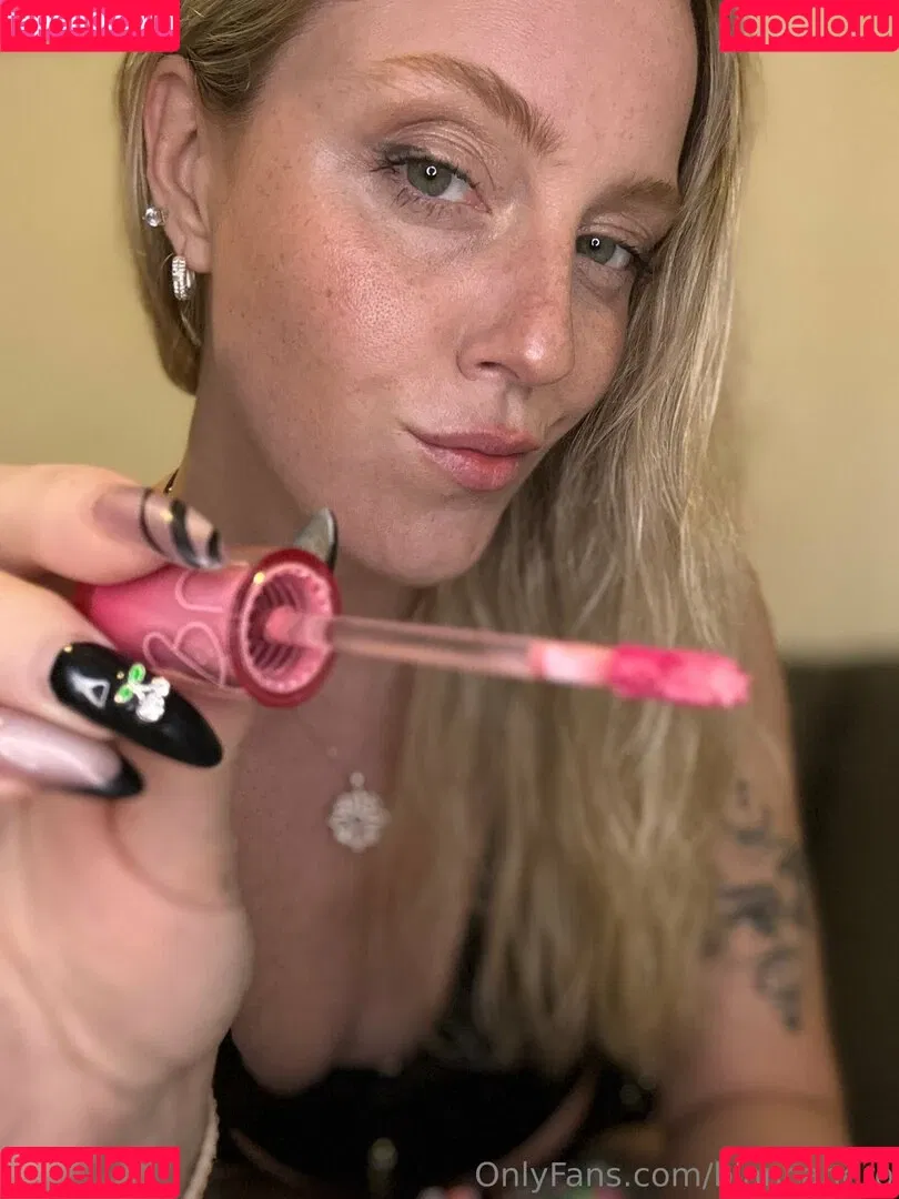 biancanero / mariabiancanero Onlyfans Photo Gallery 