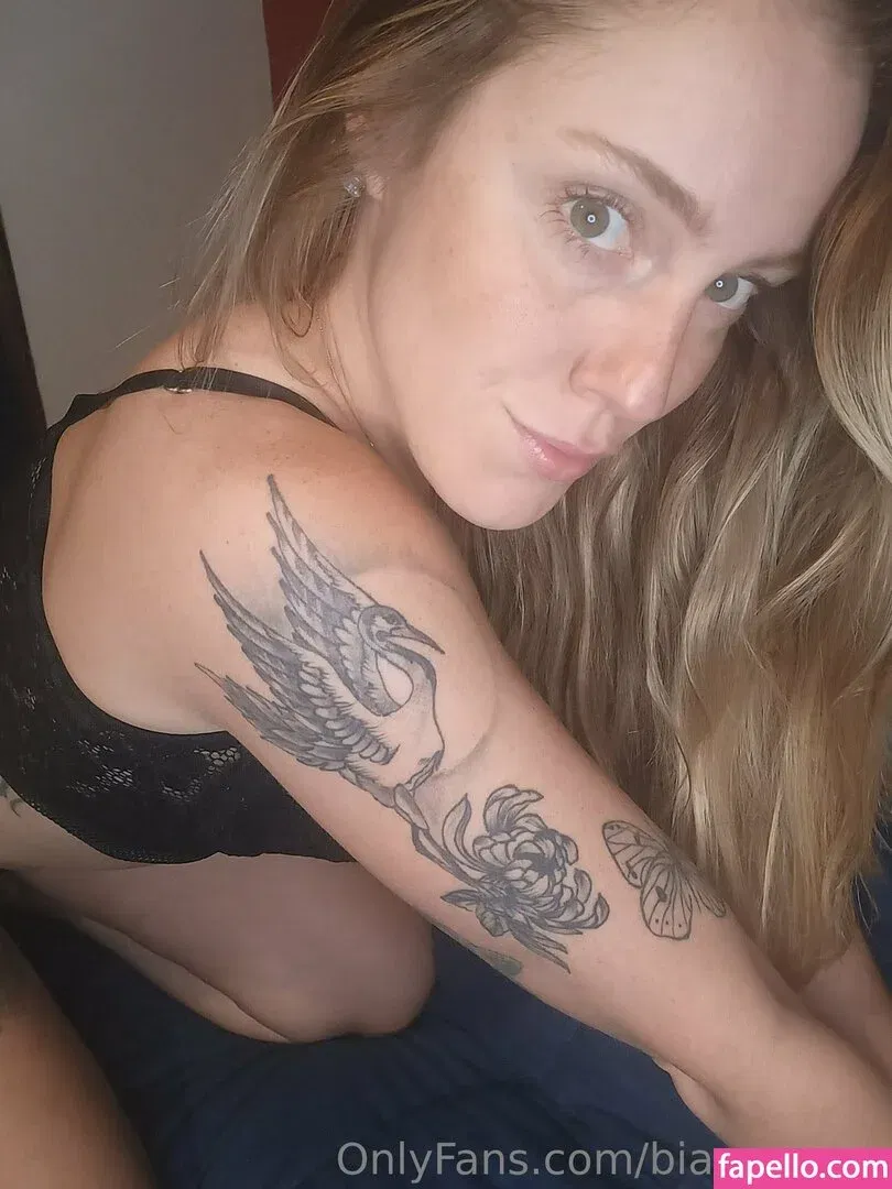 biancanero / mariabiancanero Onlyfans Photo Gallery 