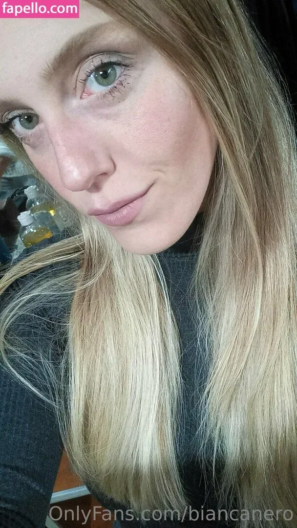 biancanero / mariabiancanero Onlyfans Photo Gallery 
