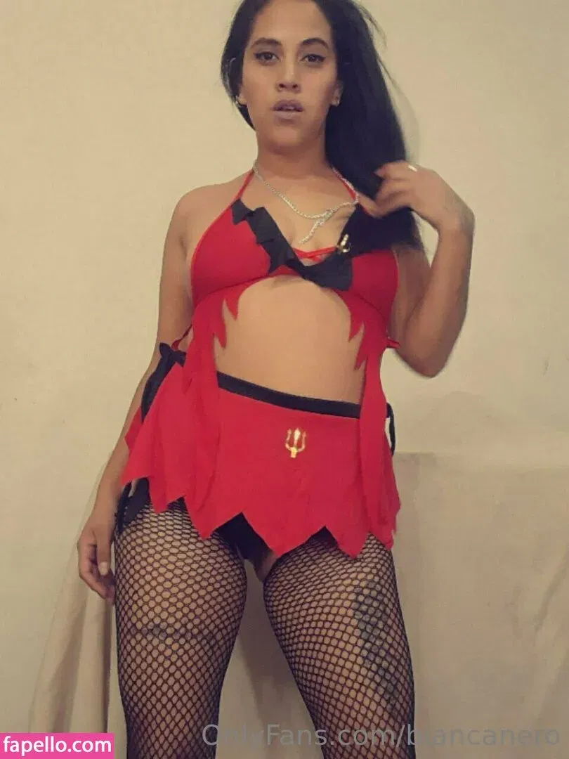 biancanero / mariabiancanero Onlyfans Photo Gallery 