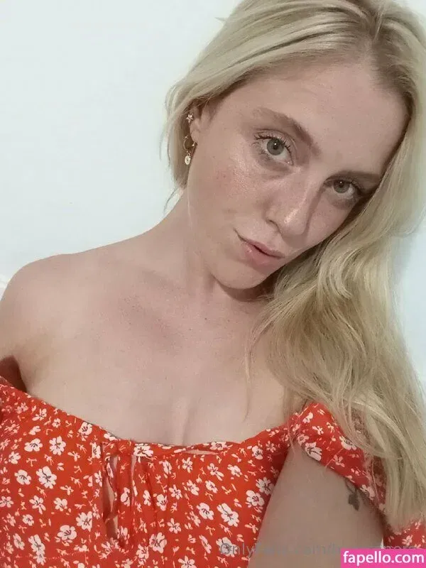 biancanero / mariabiancanero Onlyfans Photo Gallery 