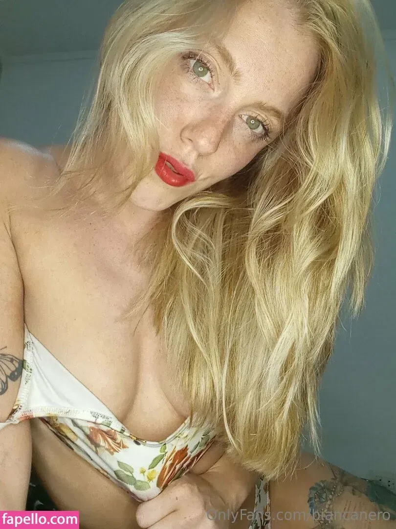 biancanero / mariabiancanero Onlyfans Photo Gallery 