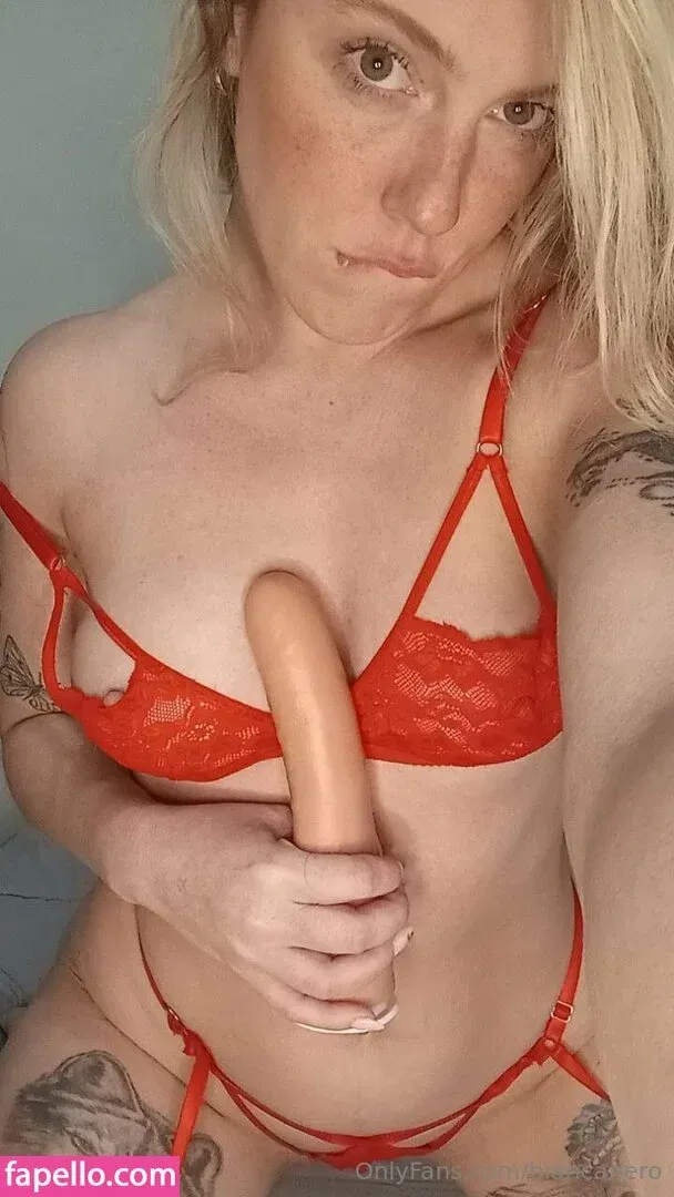 biancanero / mariabiancanero Onlyfans Photo Gallery 