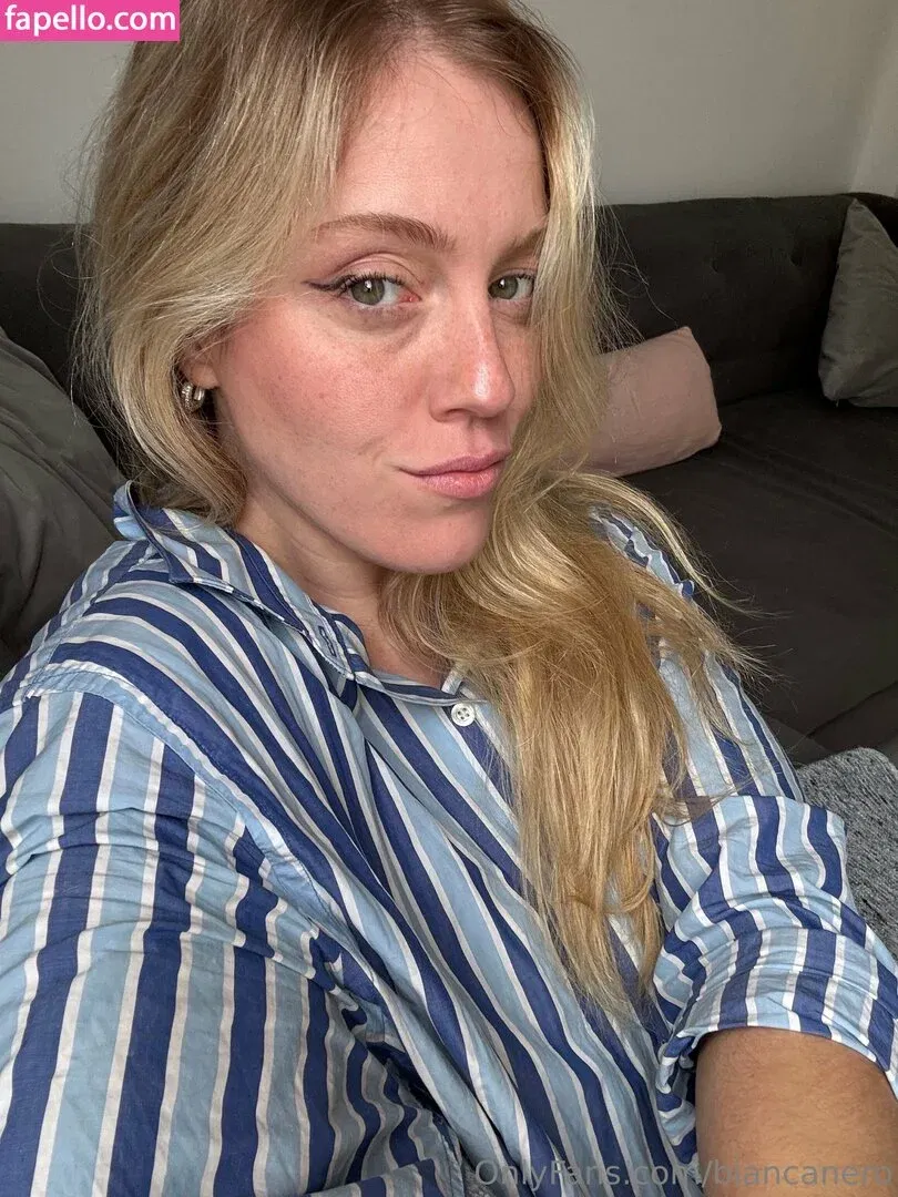 biancanero / mariabiancanero Onlyfans Photo Gallery 