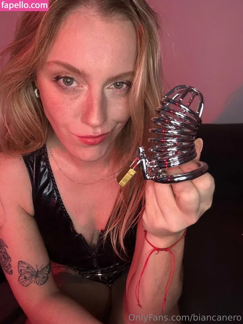 biancanero / mariabiancanero Onlyfans Photo Gallery 