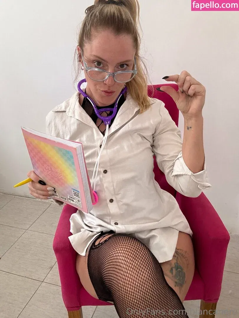 biancanero / mariabiancanero Onlyfans Photo Gallery 