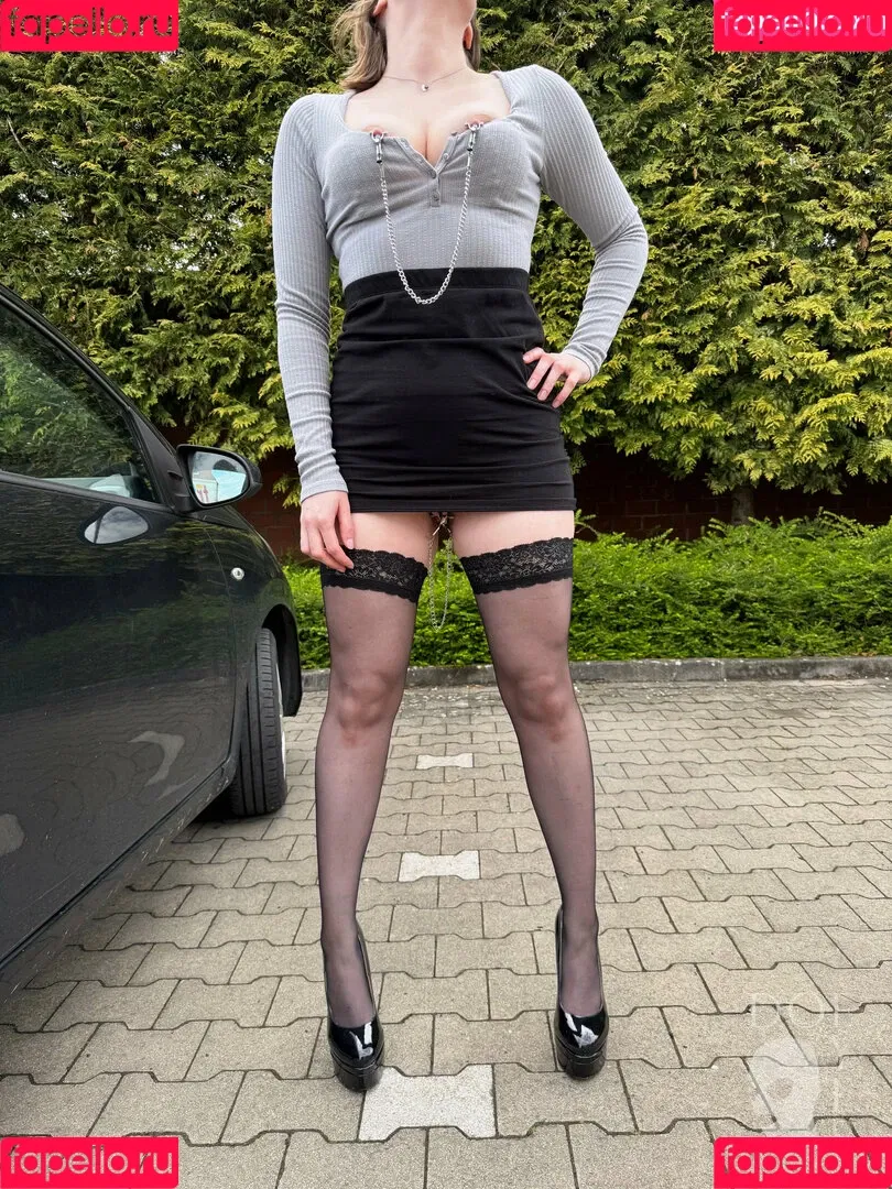 doe-eyes-official / doe_eyes_official Onlyfans Photo Gallery 