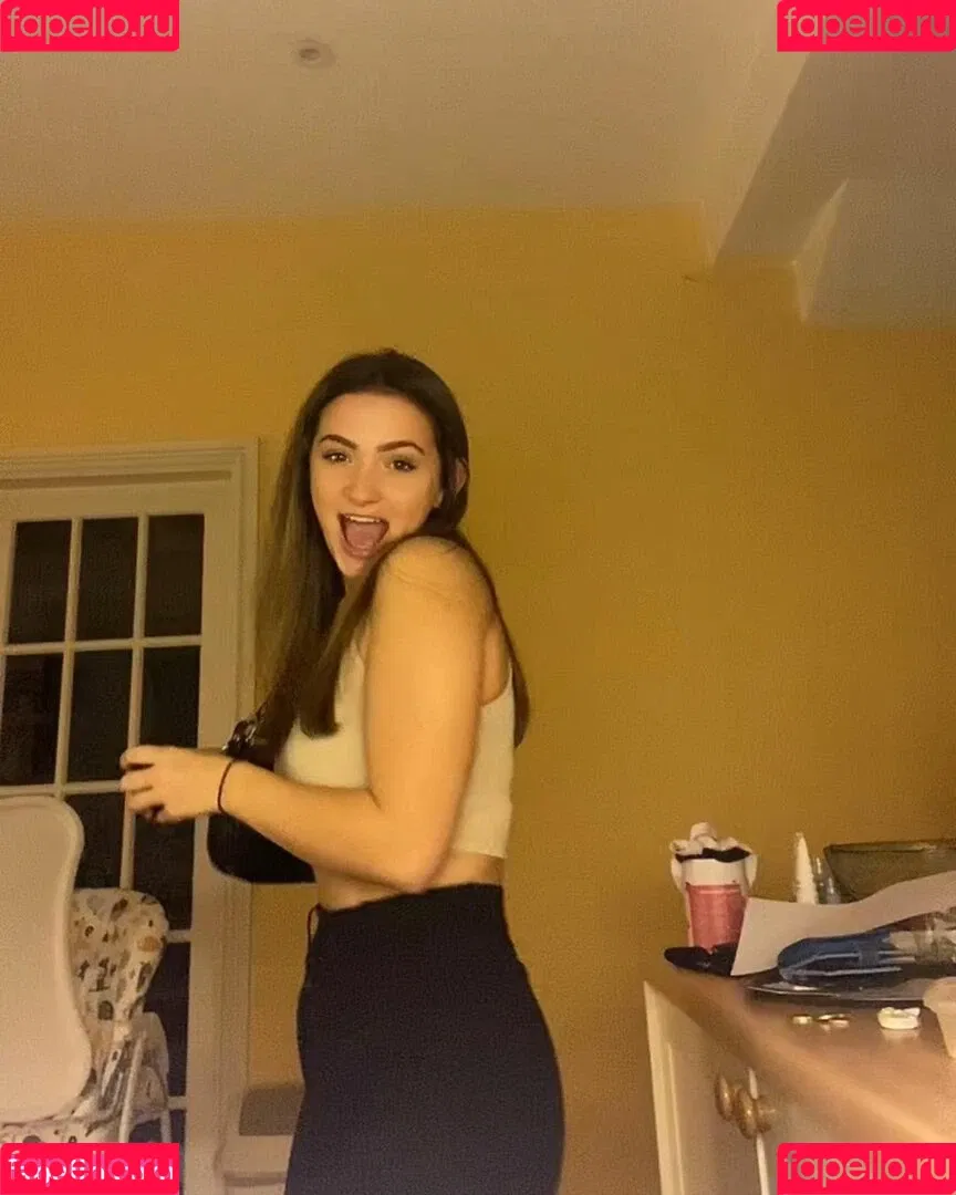 Gaby Emmerdale / Rosie Bentham / rosie_bentham Onlyfans Photo Gallery 