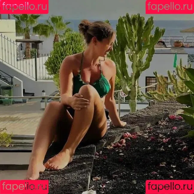 Gaby Emmerdale / Rosie Bentham / rosie_bentham Onlyfans Photo Gallery 