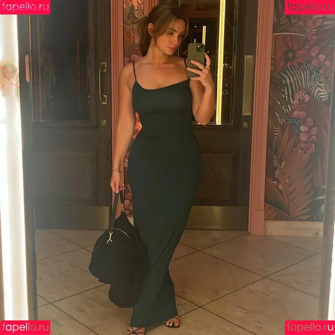 Gaby Emmerdale / Rosie Bentham / rosie_bentham Onlyfans Photo Gallery 