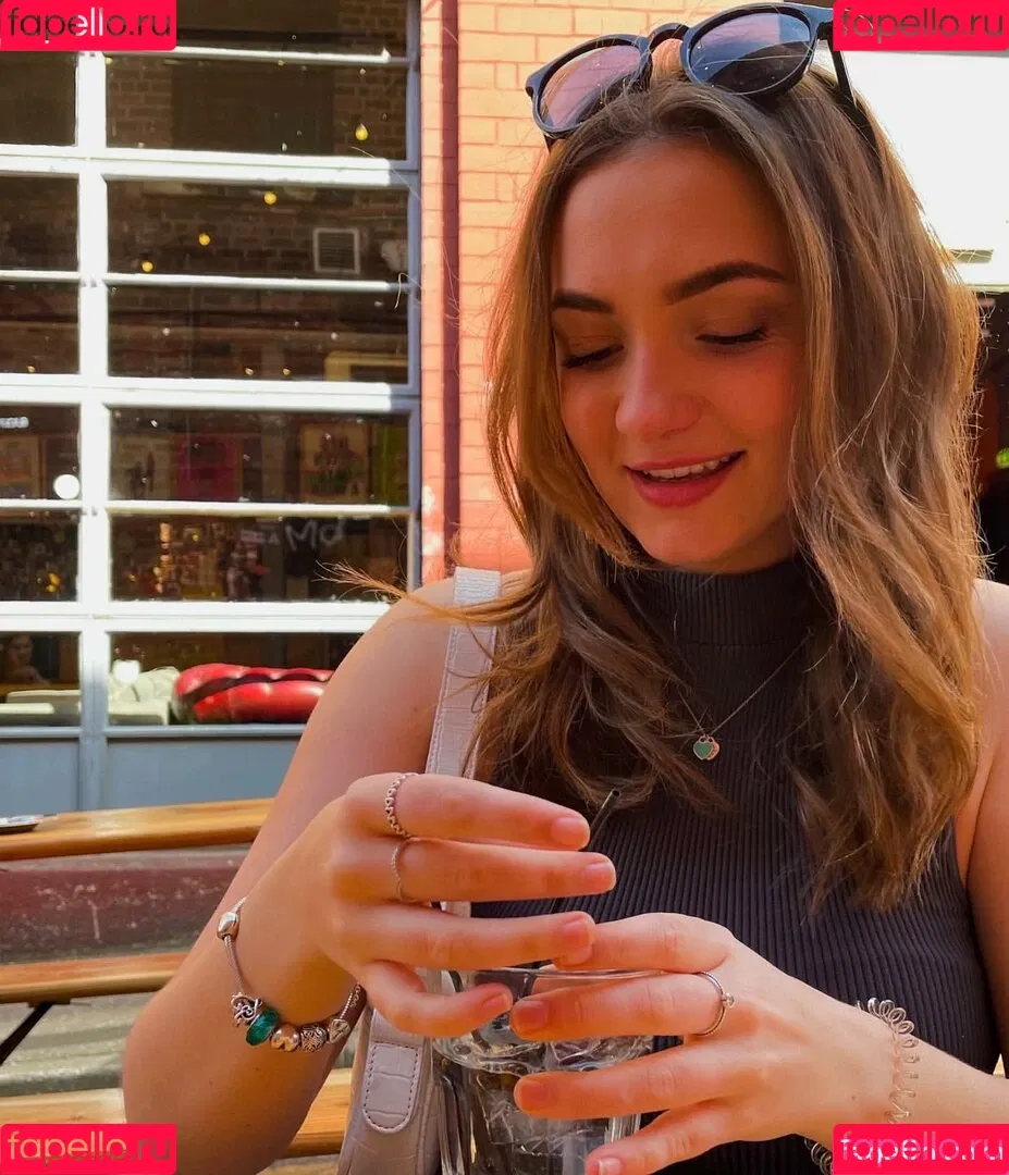 Gaby Emmerdale / Rosie Bentham / rosie_bentham Onlyfans Photo Gallery 