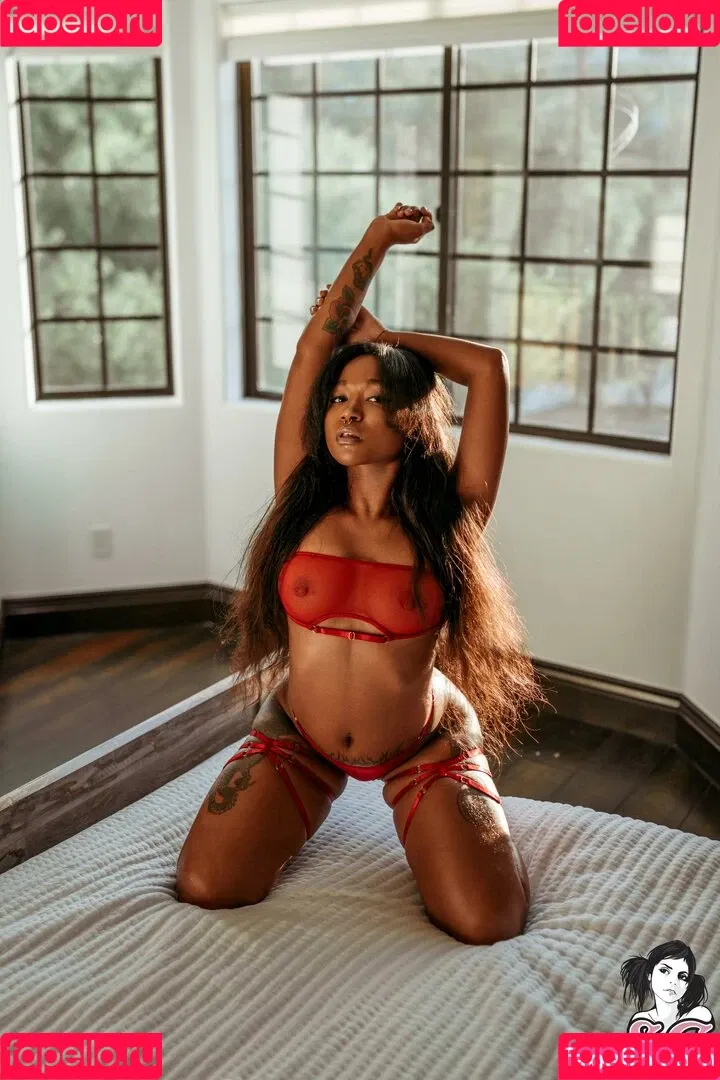 Marybae / Thickinfant / lovelybabe2017 / marybaby2017 / thick.infant Onlyfans Photo Gallery 