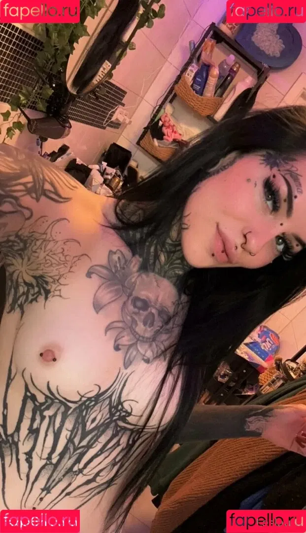 Laurasorooo / laurachesnok Onlyfans Photo Gallery 