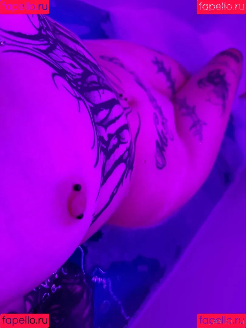 Laurasorooo / laurachesnok Onlyfans Photo Gallery 