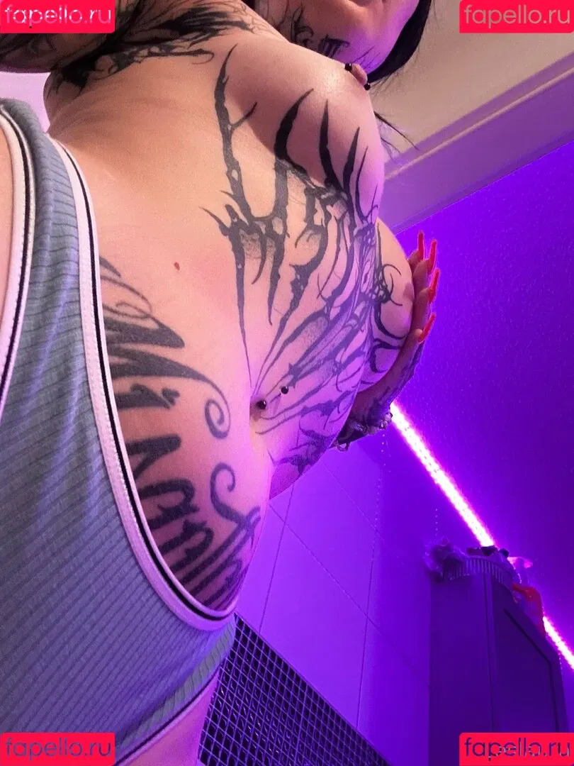 Laurasorooo / laurachesnok Onlyfans Photo Gallery 