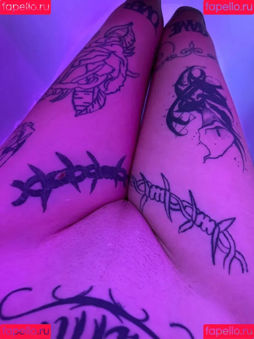 Laurasorooo / laurachesnok Onlyfans Photo Gallery 