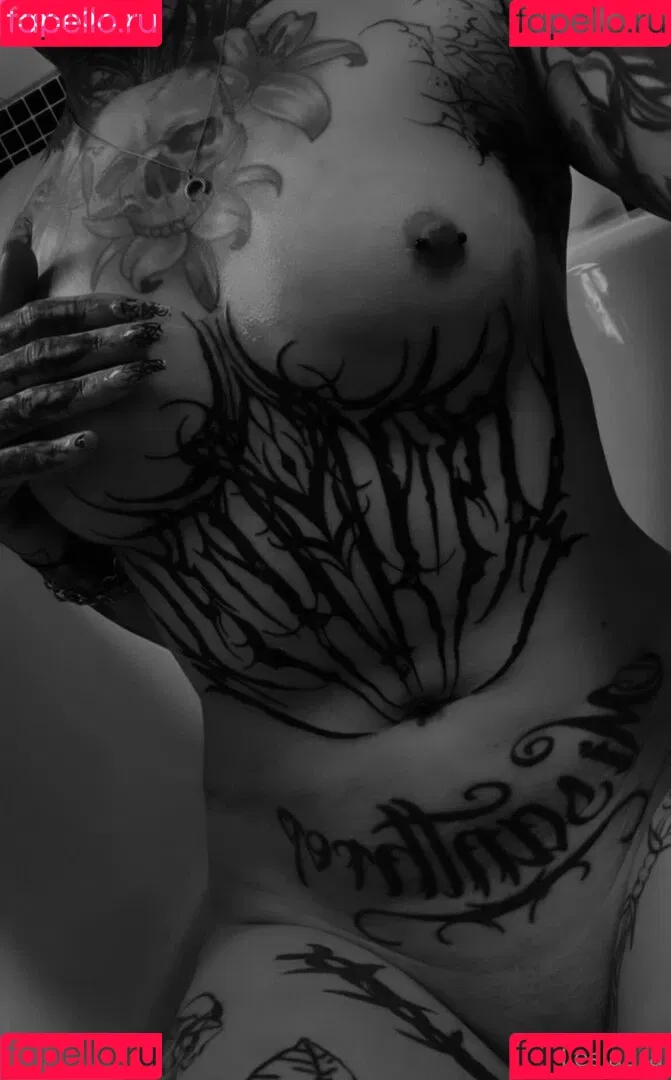 Laurasorooo / laurachesnok Onlyfans Photo Gallery 