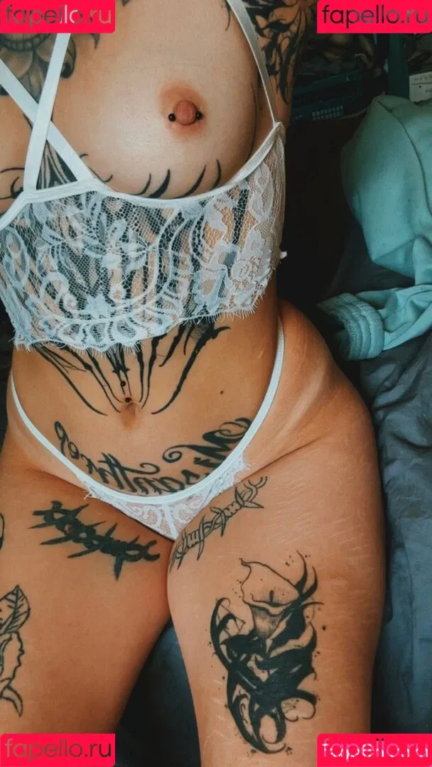 Laurasorooo / laurachesnok Onlyfans Photo Gallery 