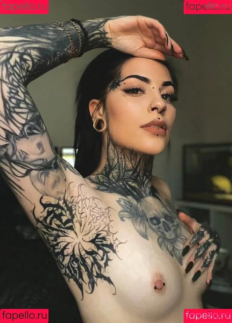 Laurasorooo / laurachesnok Onlyfans Photo Gallery 