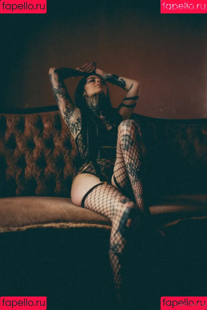 Laurasorooo / laurachesnok Onlyfans Photo Gallery 