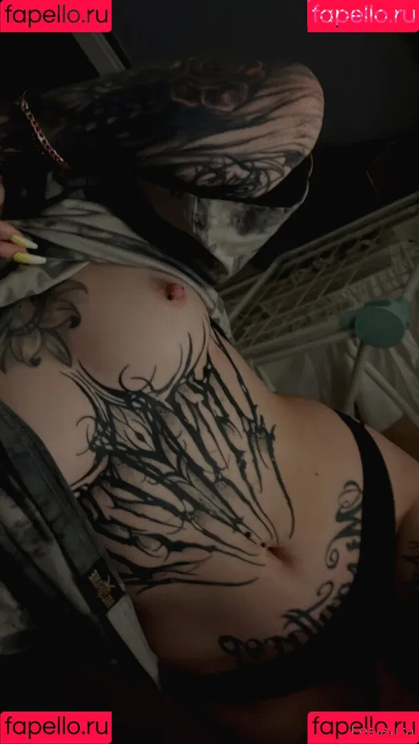 Laurasorooo / laurachesnok Onlyfans Photo Gallery 