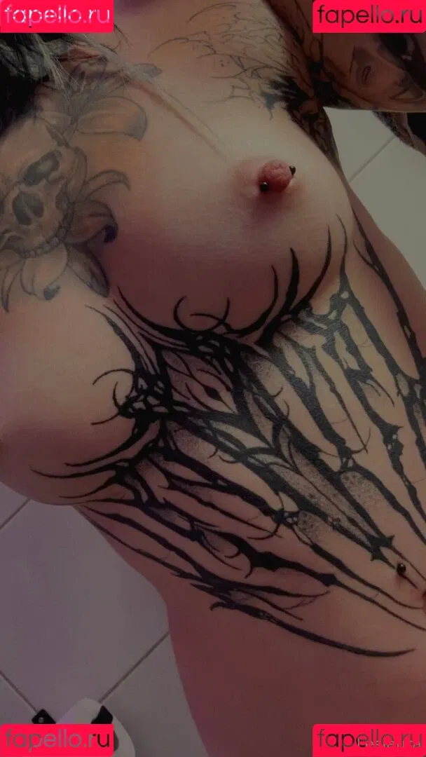 Laurasorooo / laurachesnok Onlyfans Photo Gallery 