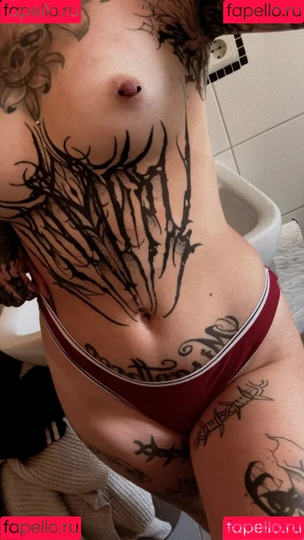 Laurasorooo / laurachesnok Onlyfans Photo Gallery 