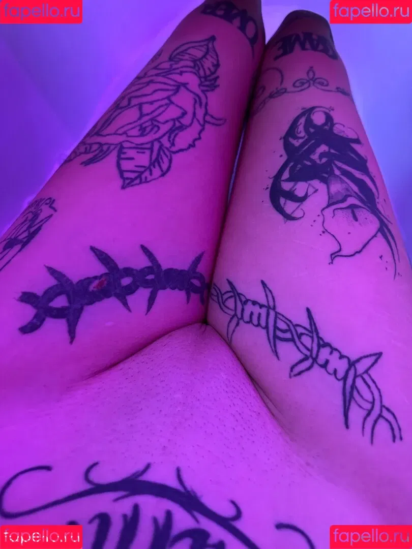 Laurasorooo / laurachesnok Onlyfans Photo Gallery 