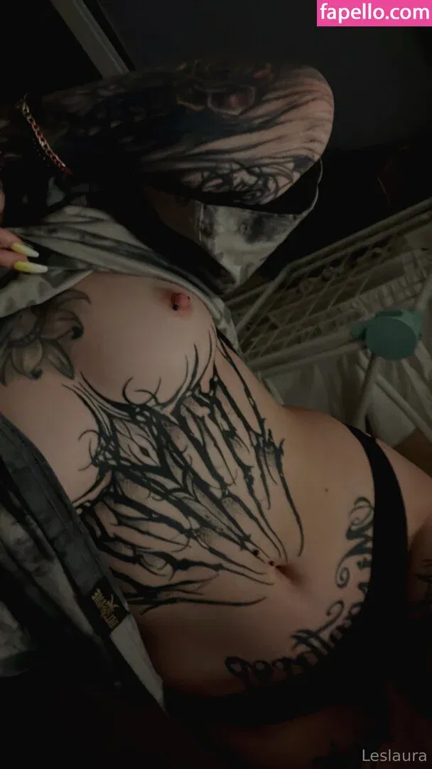 Laurasorooo / laurachesnok Onlyfans Photo Gallery 