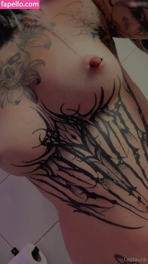 Laurasorooo / laurachesnok Onlyfans Photo Gallery 