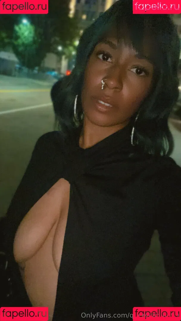 queenjanine99 Onlyfans Photo Gallery 