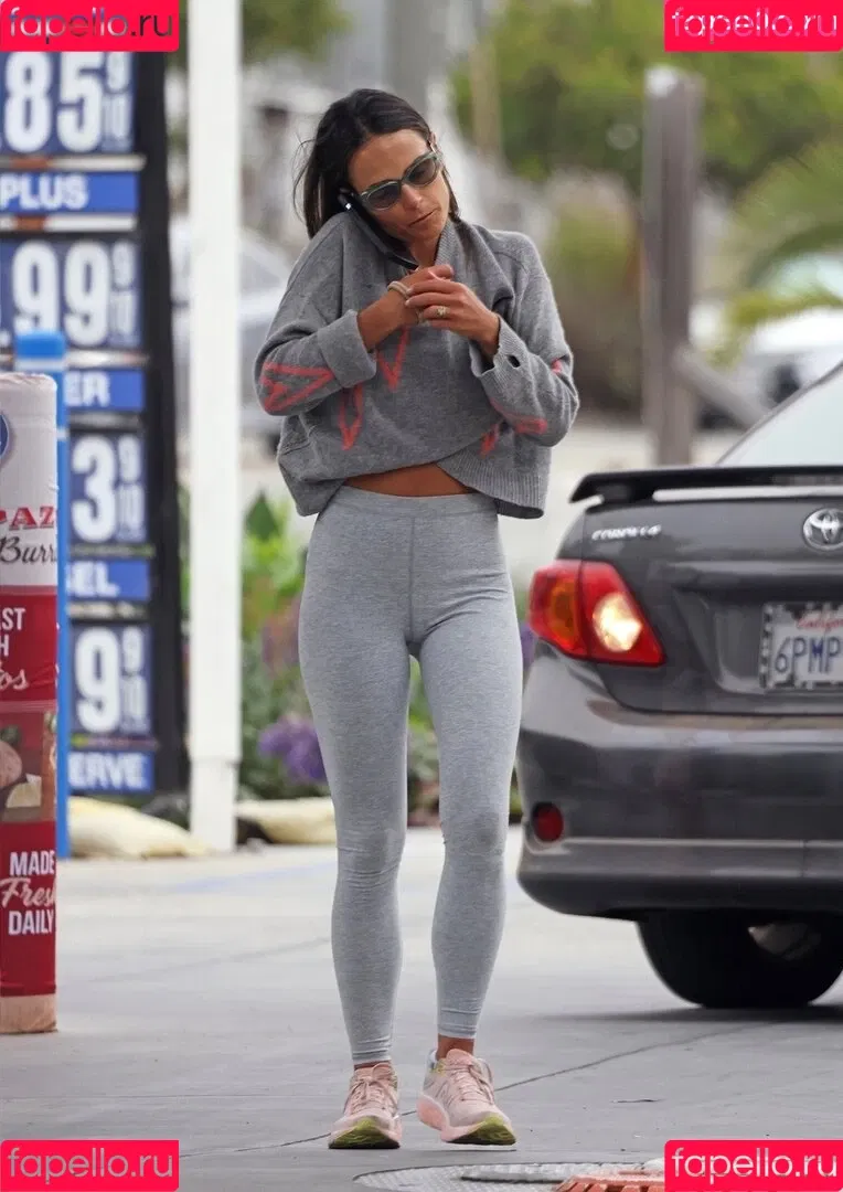 Jordana Brewster / JordanaBrewster Onlyfans Photo Gallery 