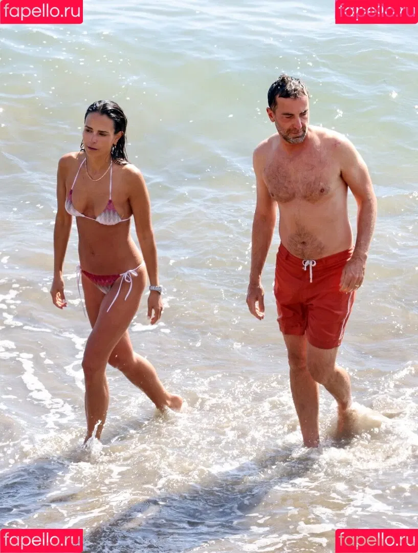 Jordana Brewster / JordanaBrewster Onlyfans Photo Gallery 