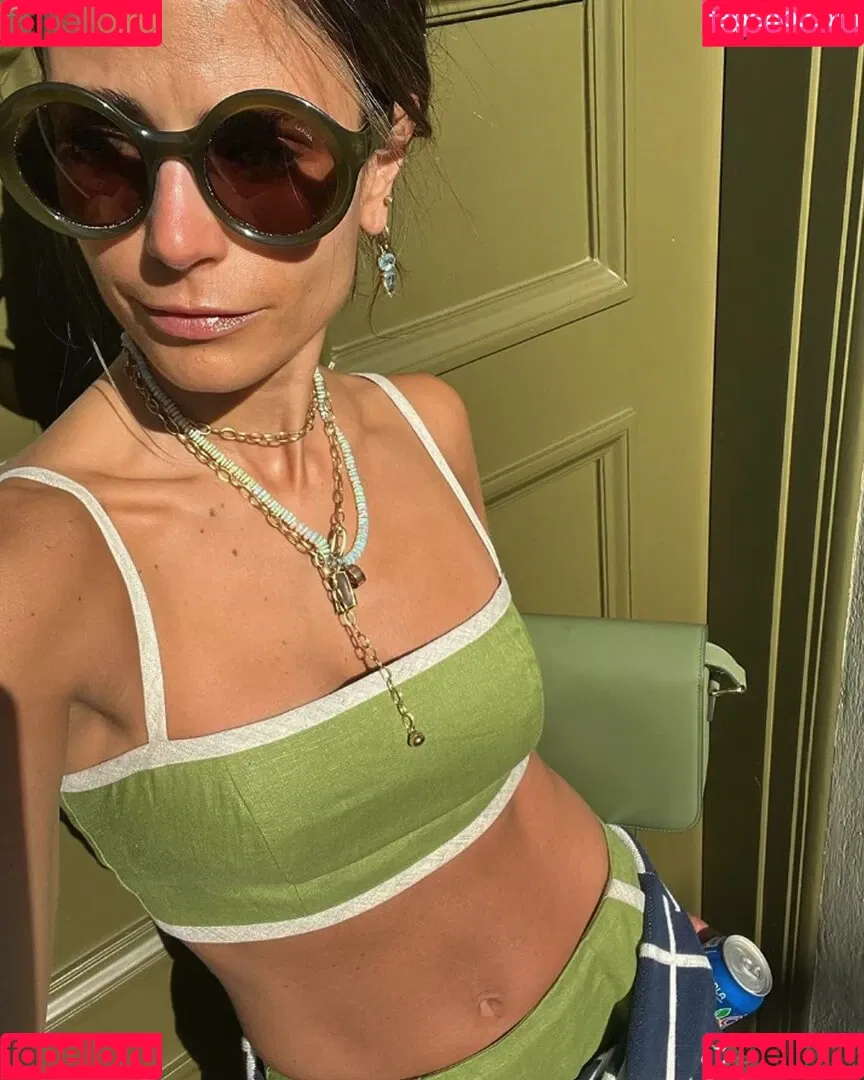 Jordana Brewster / JordanaBrewster Onlyfans Photo Gallery 