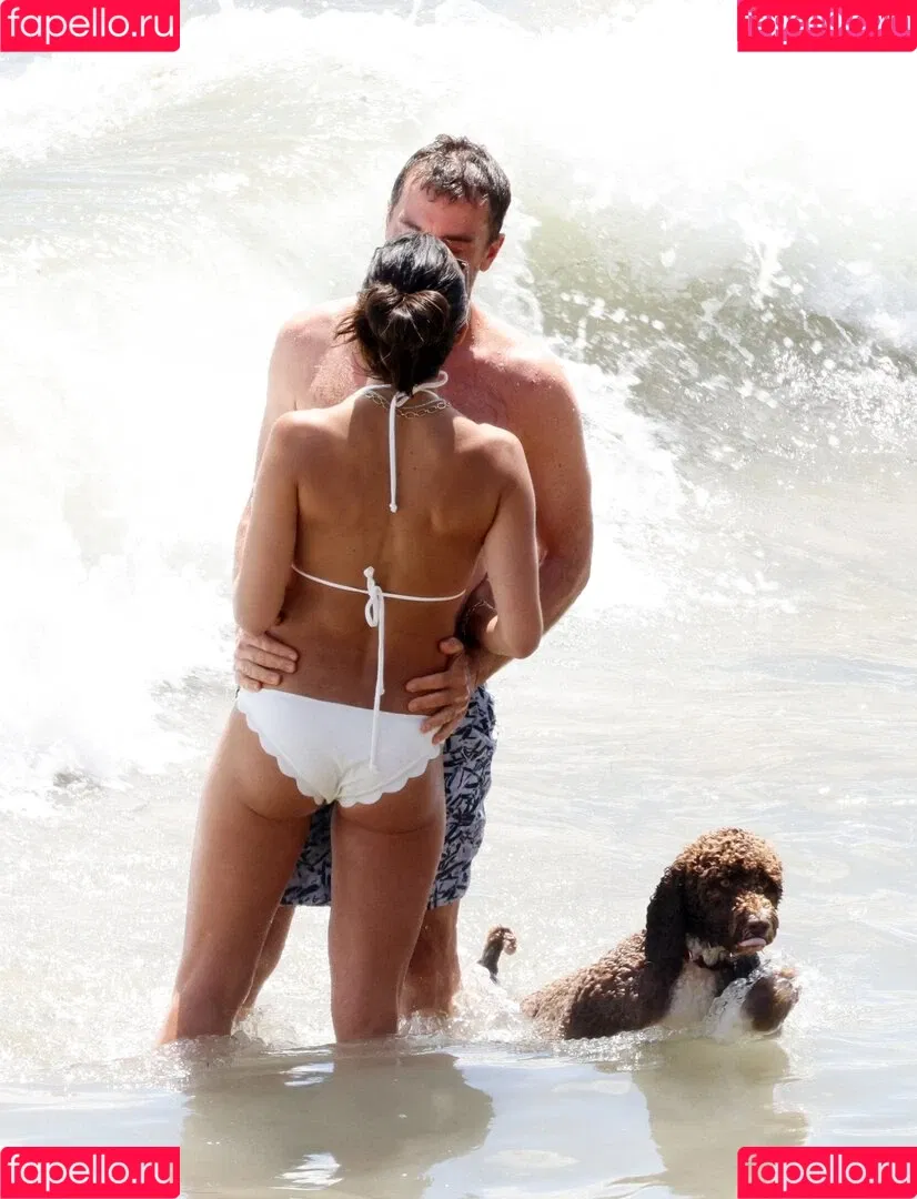 Jordana Brewster / JordanaBrewster Onlyfans Photo Gallery 