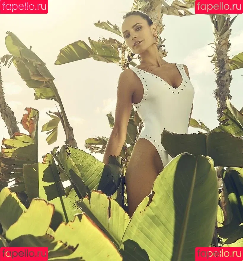 Jordana Brewster / JordanaBrewster Onlyfans Photo Gallery 