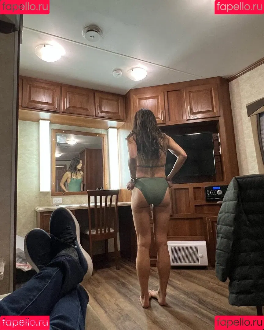 Jordana Brewster / JordanaBrewster Onlyfans Photo Gallery 