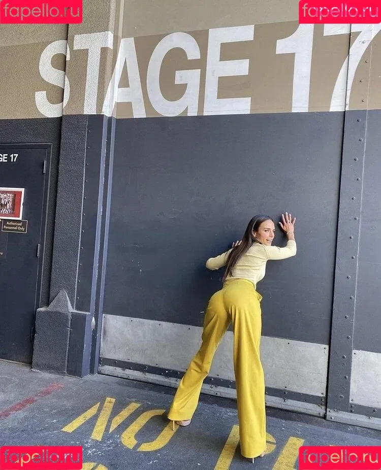 Jordana Brewster / JordanaBrewster Onlyfans Photo Gallery 