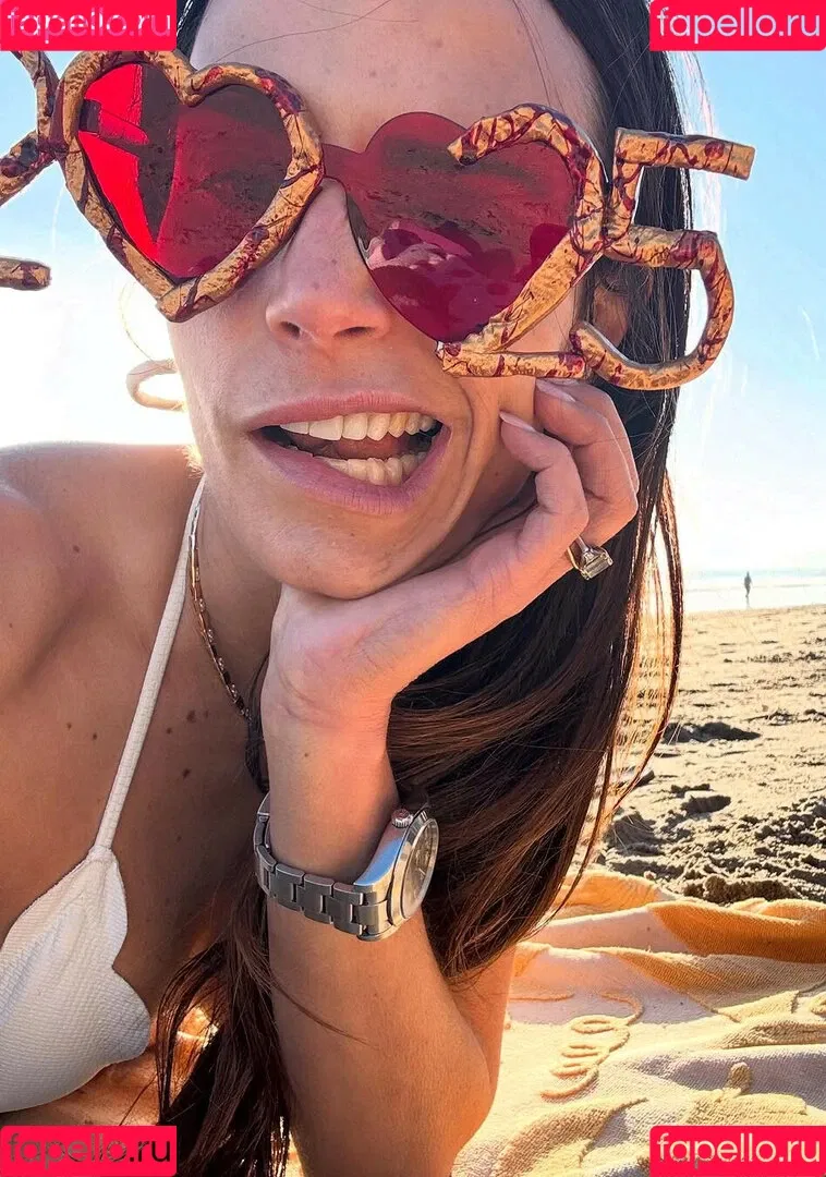 Jordana Brewster / JordanaBrewster Onlyfans Photo Gallery 