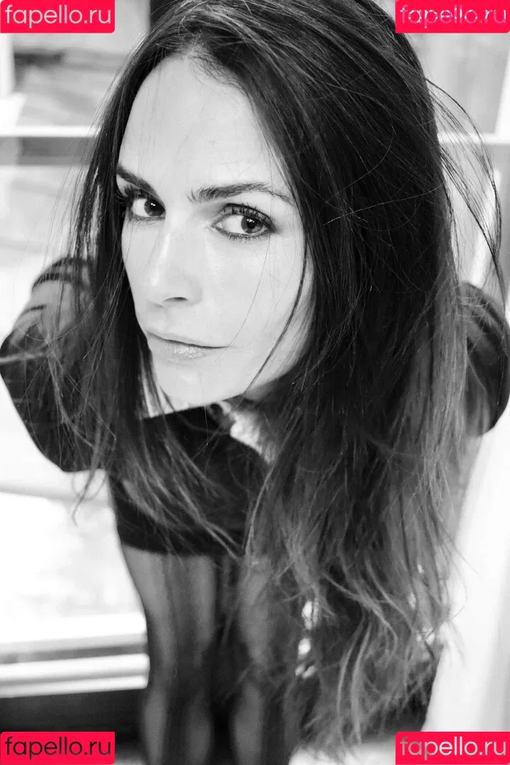 Jordana Brewster / JordanaBrewster Onlyfans Photo Gallery 