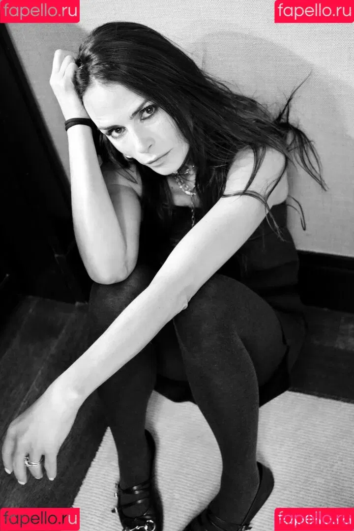 Jordana Brewster / JordanaBrewster Onlyfans Photo Gallery 